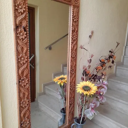 Elegance * Sandanski