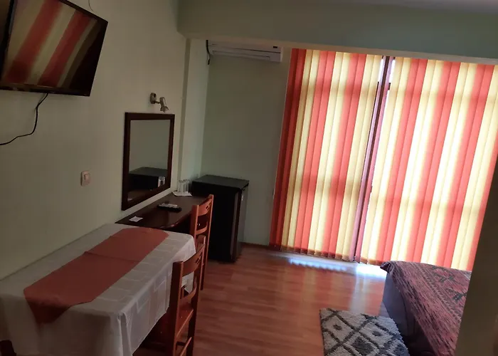 Elegance מוטל סנדנסקי